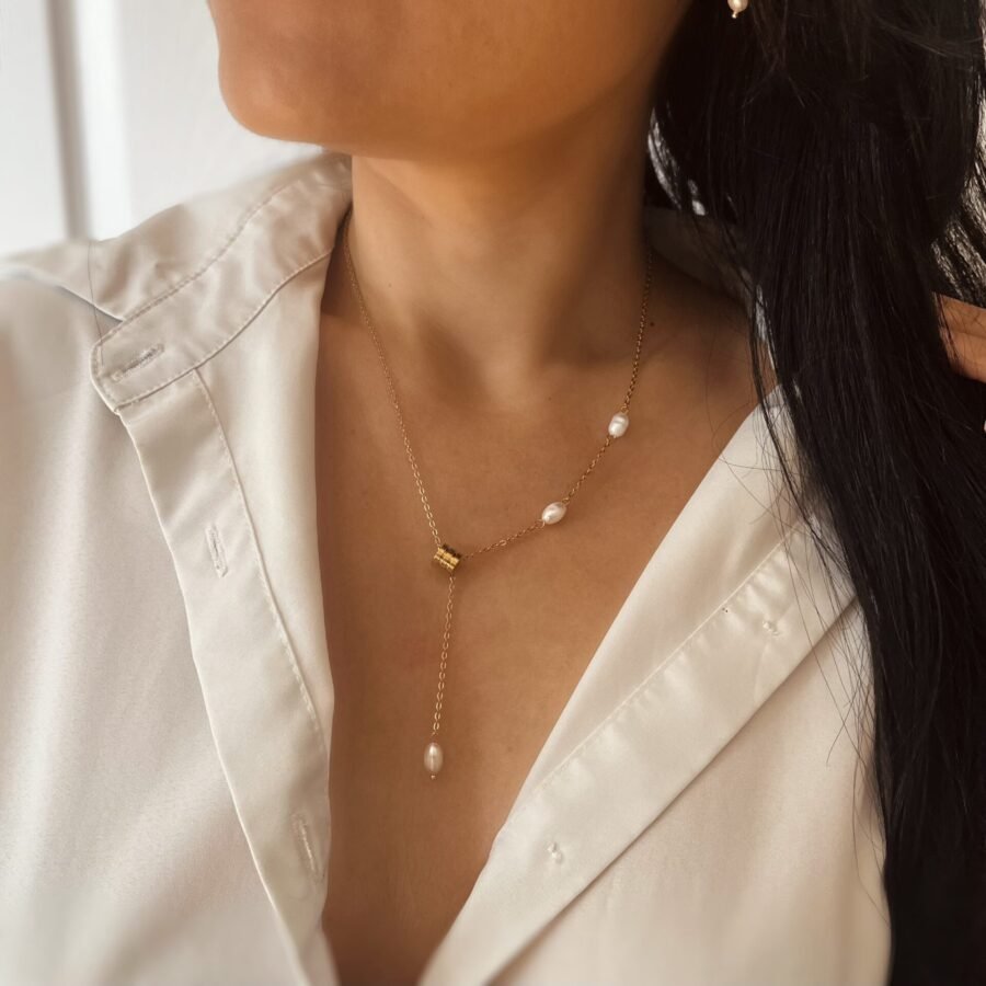 ZOE Necklace - Natural Pearl Lariat Necklace